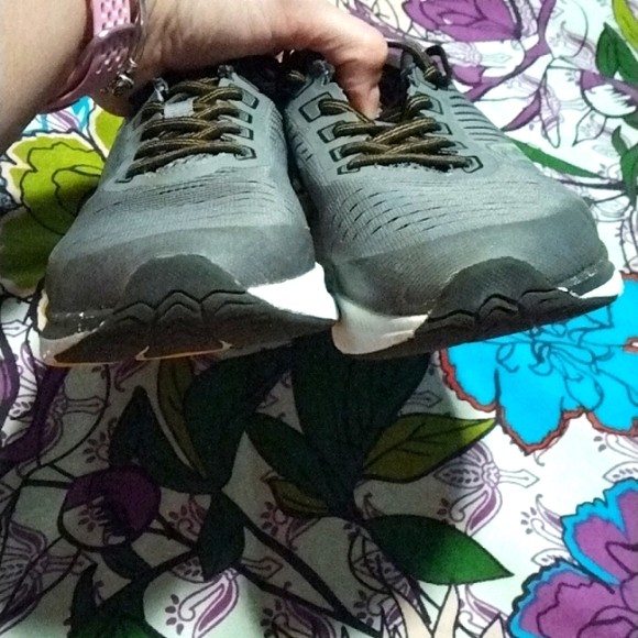 Saucony S-Guide 13 Kids Sneakers - Picture 3 of 12